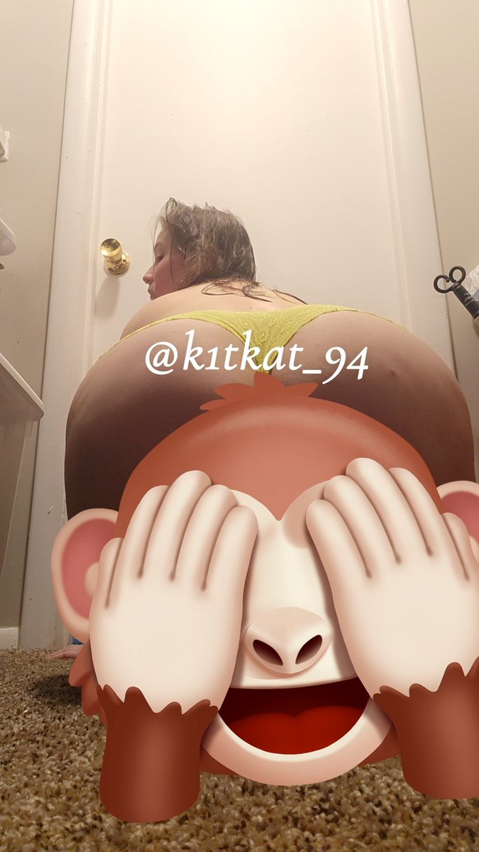 K1tkat_94's tweet photo. Wake up, new booty pics. https://t.co/tnjFaR5E1B