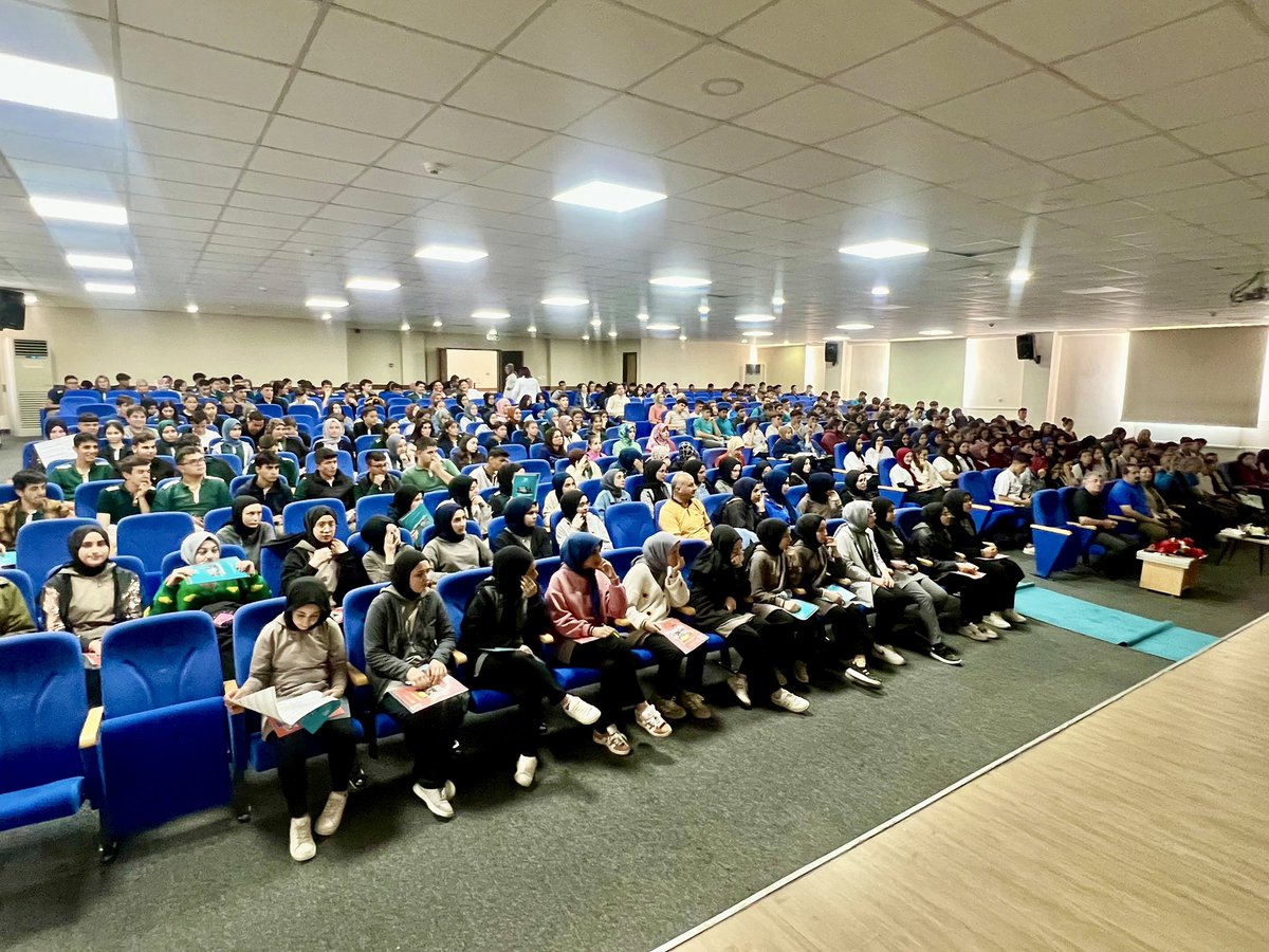 karataytanitim's tweet photo. Üniversitemiz ve Kadınhanı İlçe Milli Eğitim Müdürlüğü iş birliğinde “Yapay Zekâ Çağında İnsan Olmak ve İş Bulmak” seminerini yoğun katılımla gerçekleştirdik.

Teşekkürler Kadınhanı👏👏

@kadinhanimem https://t.co/Q77i84ZNDV