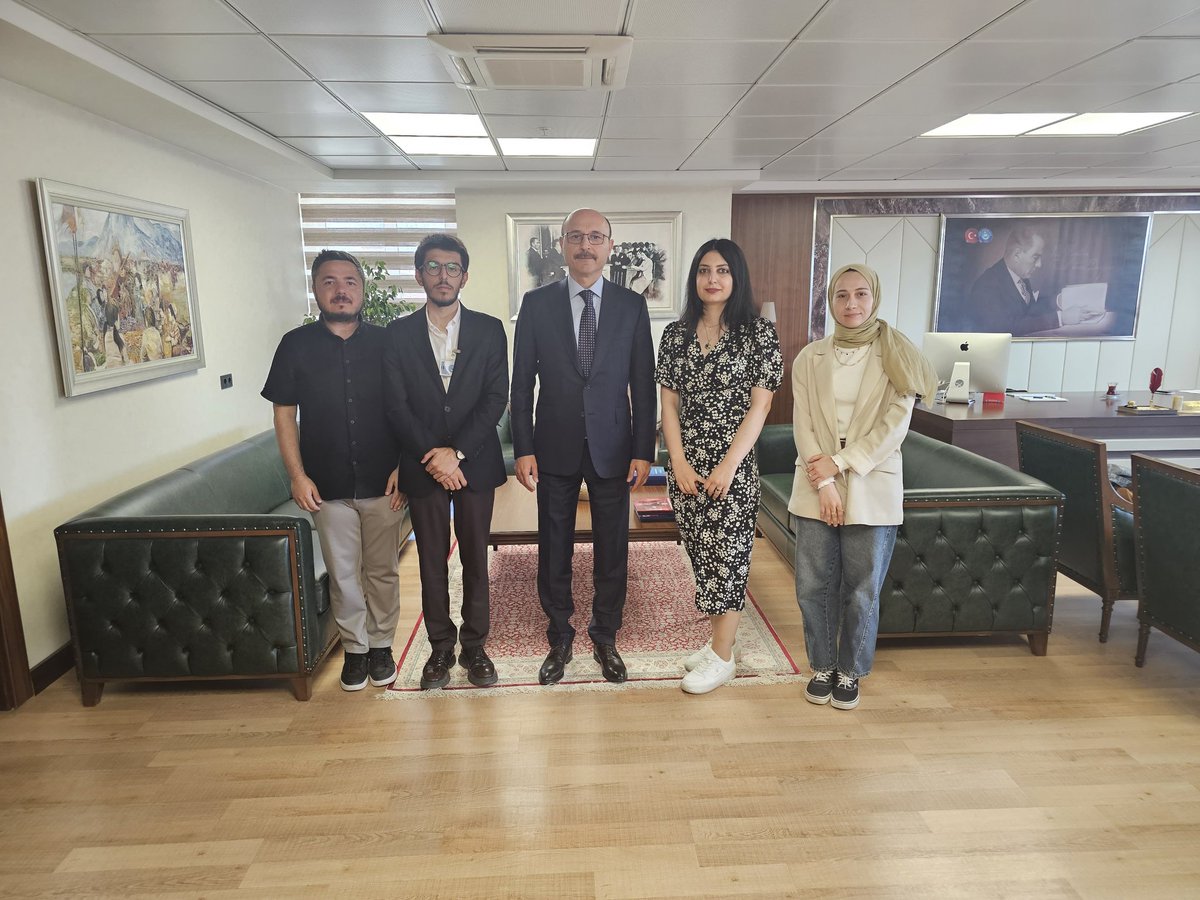 Öğretmen TR 🇹🇷 (@trogretmen) on Twitter photo 2024 KPSS ile ek atama bekleyen öğretmenler, taleplerini iletmek üzere Türk Eğitim-Sen Genel Başkanı Talip Geylan ile görüşme gerçekleştirdi.
Sürece verdiği destek ve anlayış için kendisine teşekkür ederiz.
<a href="/TalipGeylan06/">Talip Geylan</a> <a href="/turkegitimsen/">Türk Eğitim Sen</a> 2024 KPSS ile ek atama bekleyen öğretmenler, taleplerini iletmek üzere Türk Eğitim-Sen Genel Başkanı Talip Geylan ile görüşme gerçekleştirdi.
Sürece verdiği destek ve anlayış için kendisine teşekkür ederiz.
<a href="/TalipGeylan06/">Talip Geylan</a> <a href="/turkegitimsen/">Türk Eğitim Sen</a>