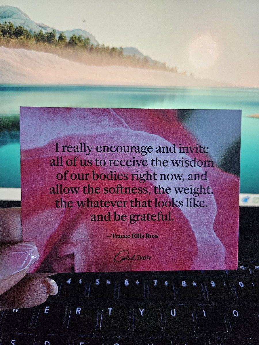 pearl_79's tweet image. Pause. Breathe. Receive.

I really encourage and invite all of us to receive the wisdom of our bodies right now.
To allow the softness, the weight, the stillness—whatever that looks like for you.
And to be grateful.

What is your body saying to you right now?

#EmbodiedWisdom