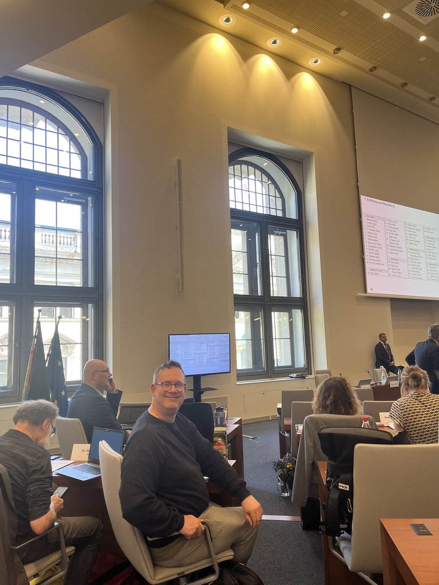 Auf los geht’s los mit der Ratsversammlung! #srle