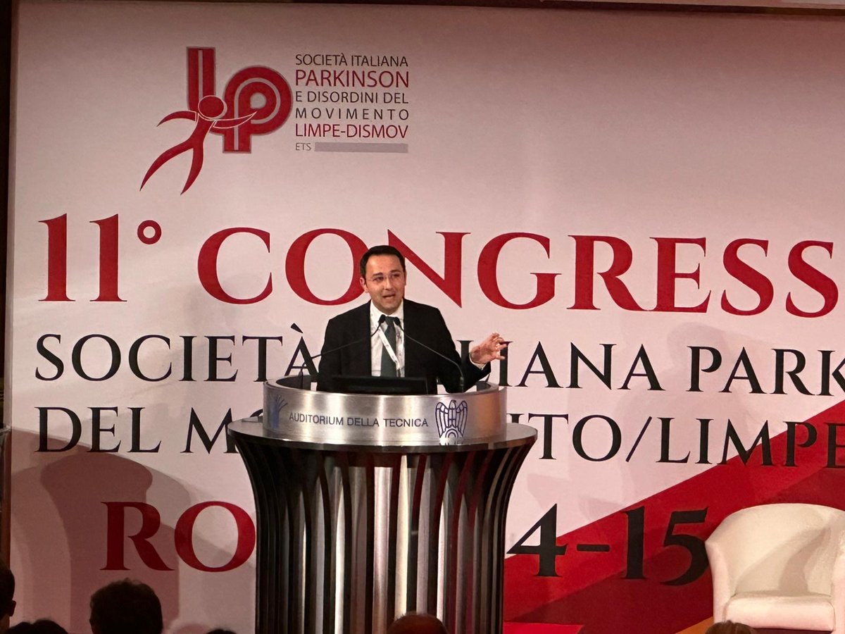LazzarodiBiase's tweet photo. Honored to speak at #LIMPE2025 congress on cutting-edge movement analysis tech in ipo- and iperkinetic movement disorders: 🏃‍♂️wearables, 💪EMG, 👣force sensors, 🎥AI vision, 📡radar &amp; more. Excited about AI-driven precision &amp; remote monitoring advances! 🤖

#Parkinsons #Neurotech https://t.co/lfq0FTRqvT