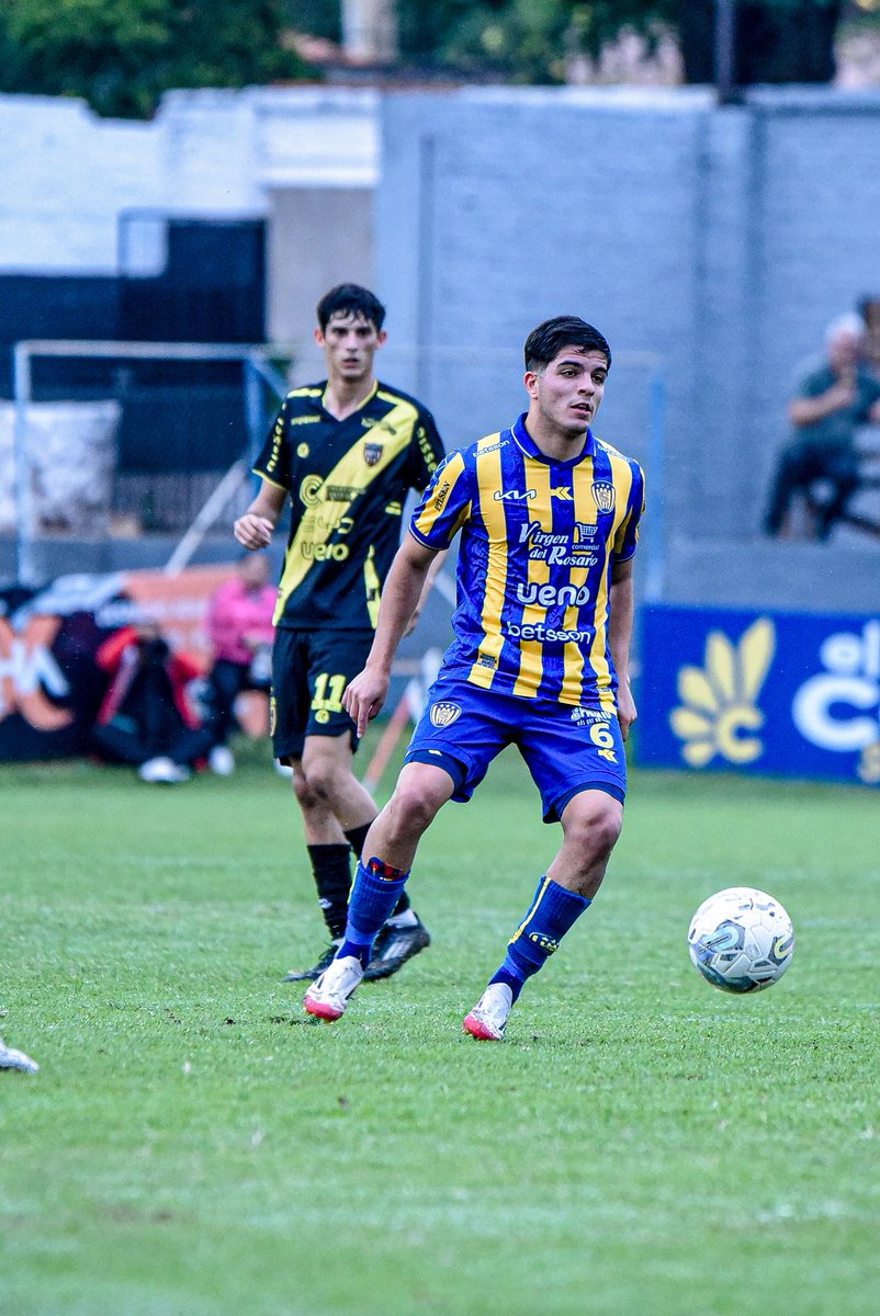 canterauriazul's tweet photo. #CopadePrimeraPy #Reserva
☑️ Torneo Apertura | 2025 / 📅 Fecha 20
⌚ ¡Finaaaal del juego y victoriaaa! 🫵💪
 #Luqueño 2️⃣ - 0️⃣ Recoleta
Rodrigo Cáceres ⚽
Leandro Espínola ⚽
#AdelanteKureLuque 🐷🇺🇦 https://t.co/p6YP3FKYZn