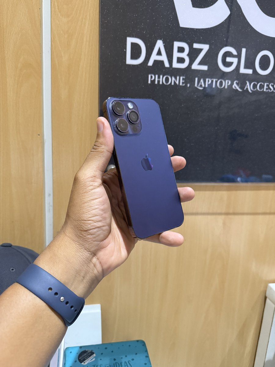 Deal‼️iPhone 14 pro max 128gb with 100% battery capacity! Battery, back glass and screen has been changed (All 20”% original!). Face ID and everything works great! 

Price: N550,000 🔥 

Account: 8232100166 Dabz Global Biz Ven  Moniepoint #AbujaTwitterCommunity