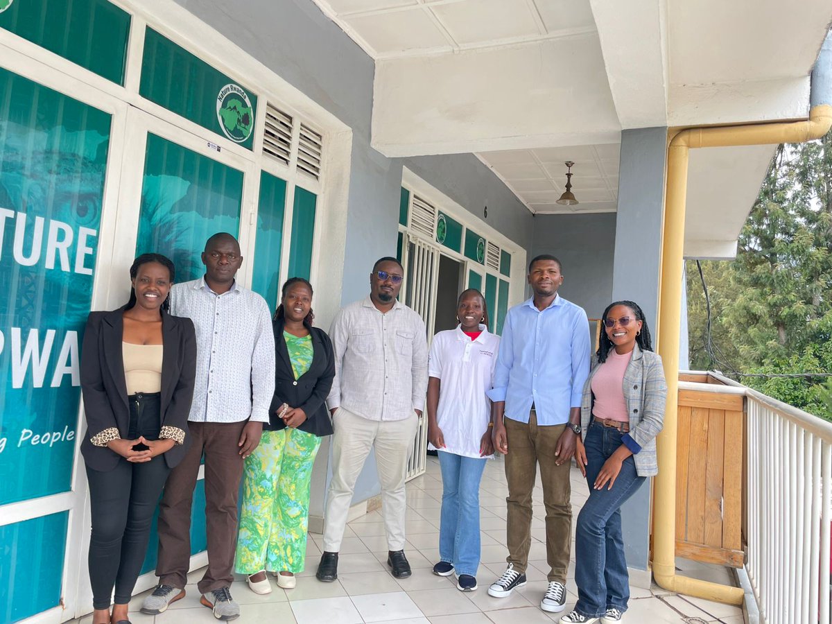 BirdLifeAfrica's tweet photo. 🌍Our team just wrapped up a project monitoring mission in #Rwanda with our partner Nature Rwanda! They met farmers restoring landscapes, distributed agroforestry toolkits ...
A huge thanks to Nature Rwanda and the resilient communities driving change!
#TreeRestoration https://t.co/nkSefdmd4d
