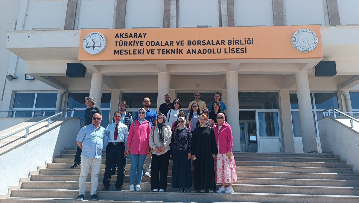 aksaraytobbmtal's tweet photo. "Meslek Lisem Projesi" kapsamında ilimiz ortaokullarında görevli rehber öğretmenlerine okulumuzun tanıtımı gerçekleştirildi.
@tcmeb @tcmeb_mtegm @aksarayvaliligi @Aksaray_MEM @metinalpaslan40 @kazakoglu64 https://t.co/1PAFoZPqne