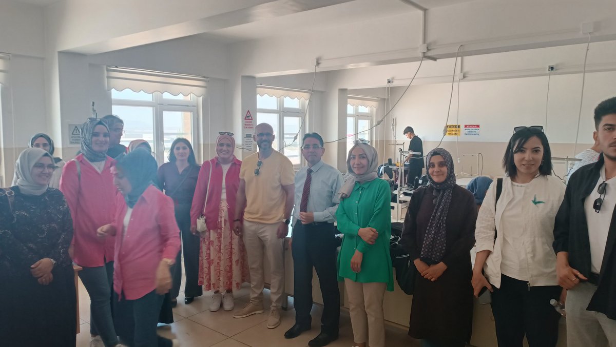 aksaraytobbmtal's tweet photo. "Meslek Lisem Projesi" kapsamında ilimiz ortaokullarında görevli rehber öğretmenlerine okulumuzun tanıtımı gerçekleştirildi.
@tcmeb @tcmeb_mtegm @aksarayvaliligi @Aksaray_MEM @metinalpaslan40 @kazakoglu64 https://t.co/1PAFoZPqne