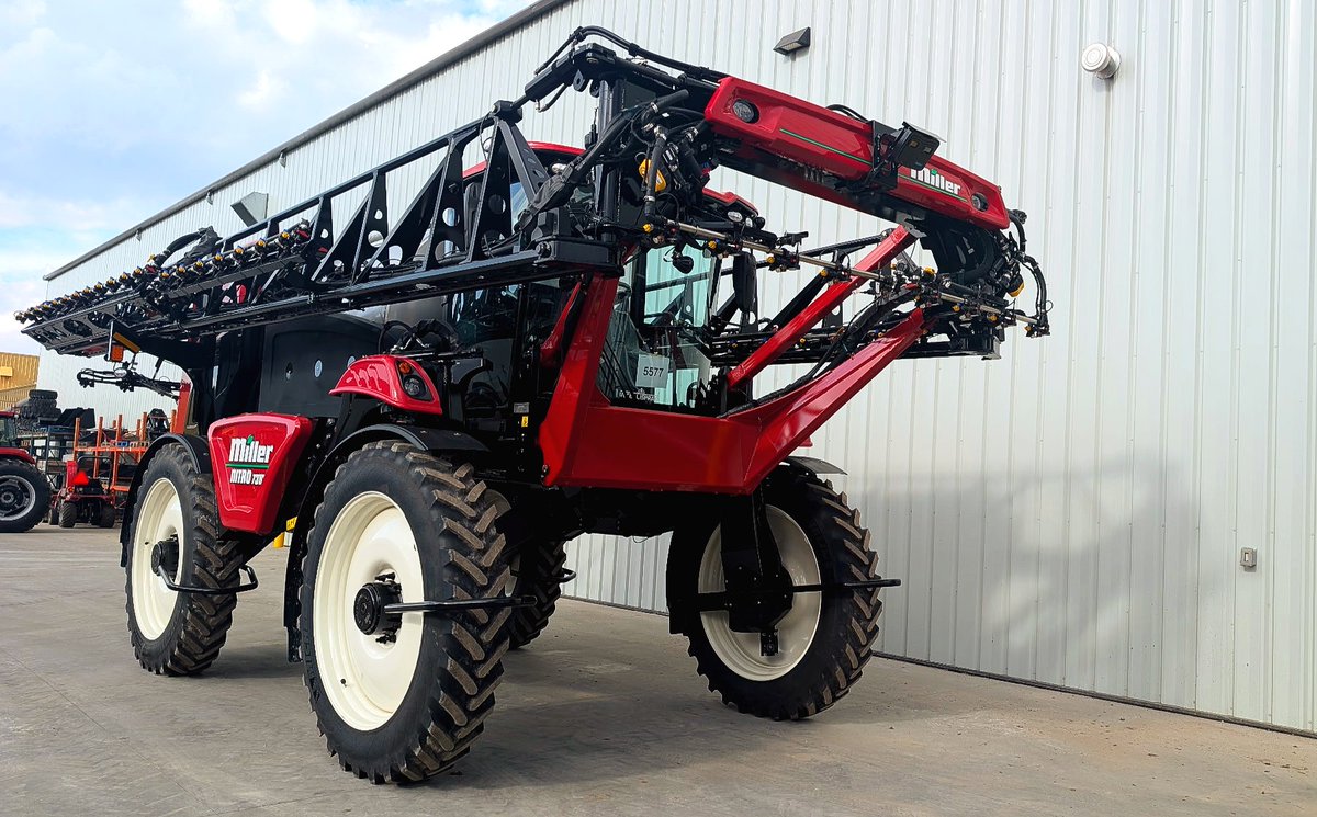 EquipmentOnt's tweet photo. Our FIRST Miller Nitro 7310 Sprayer has just Landed in Elmira, and it’s looking for a New Home! 

WOW, what a sharp looking machine! 🌟 

Contact your local #Equipmentontario Sales Team Member for further details. 

#millersprayers  #eoapplication https://t.co/7bJqUT4h93