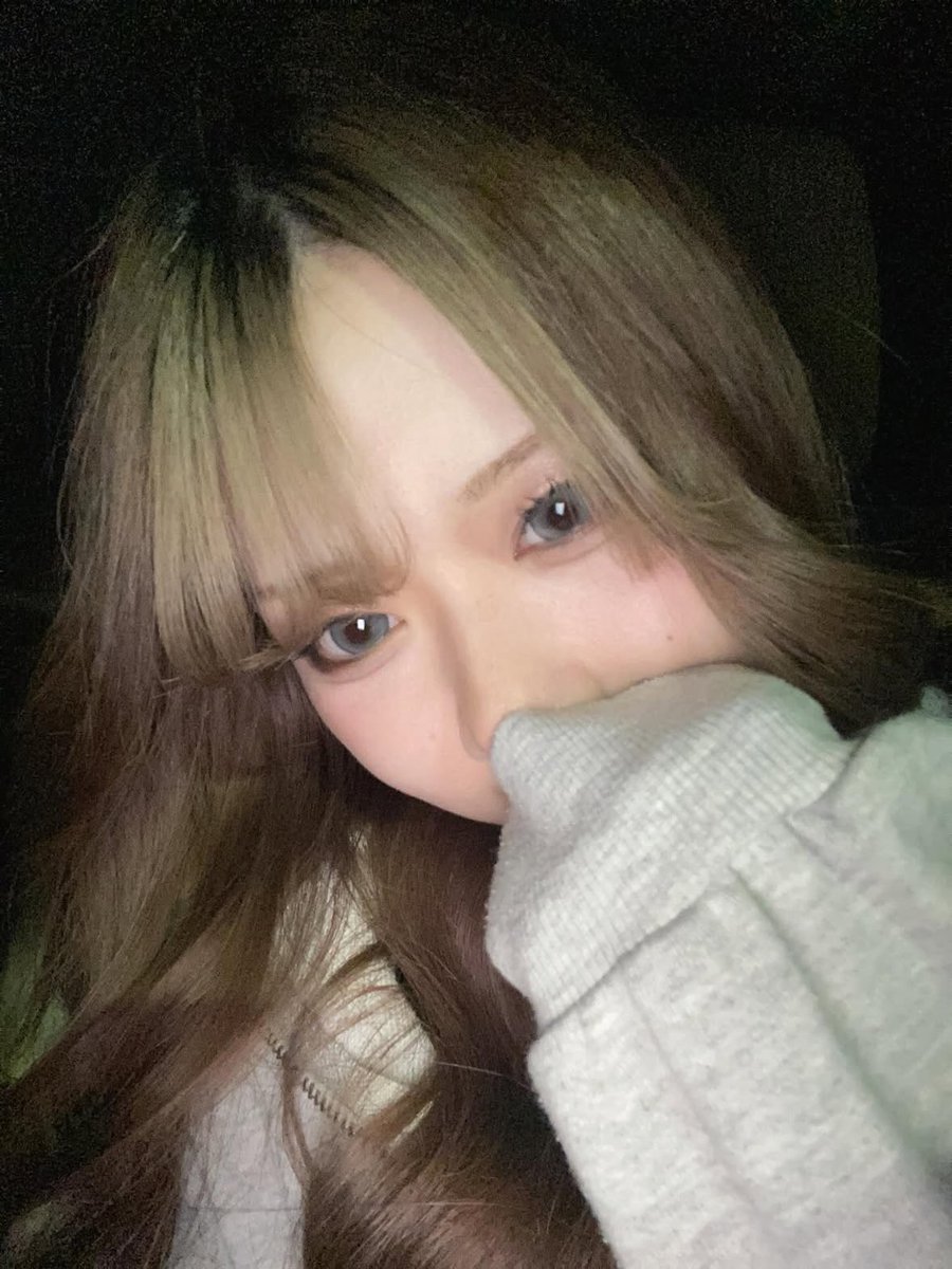 Florry1215076's tweet image. 明日18時以降、時間あるから募集するね♡
川崎駅で会えるM男くんいる？♡

#p活川崎 #p活神奈川