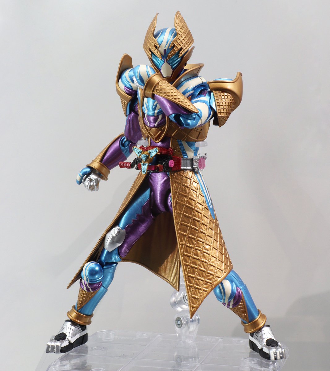 sht_raito's tweet photo. S.H.Figuarts 
仮面ライダーガヴ ブリザードソルベフォーム https://t.co/LZjS4ZFeZl
