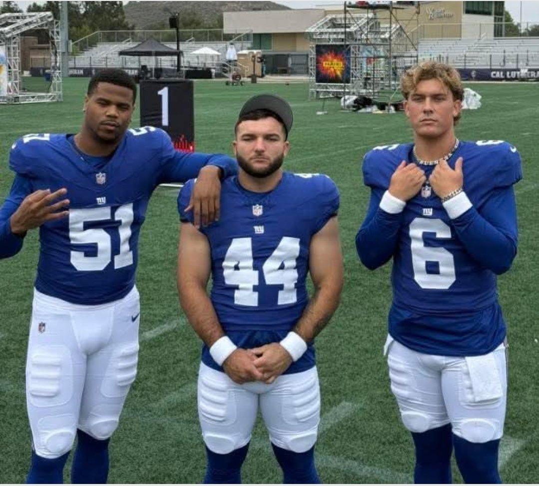 Up Next !
Phase 3
Giants on field OTAs 
May 27, 28, 30
This may  now include drills with :
7 on 7
9 on 9 
11 on 11