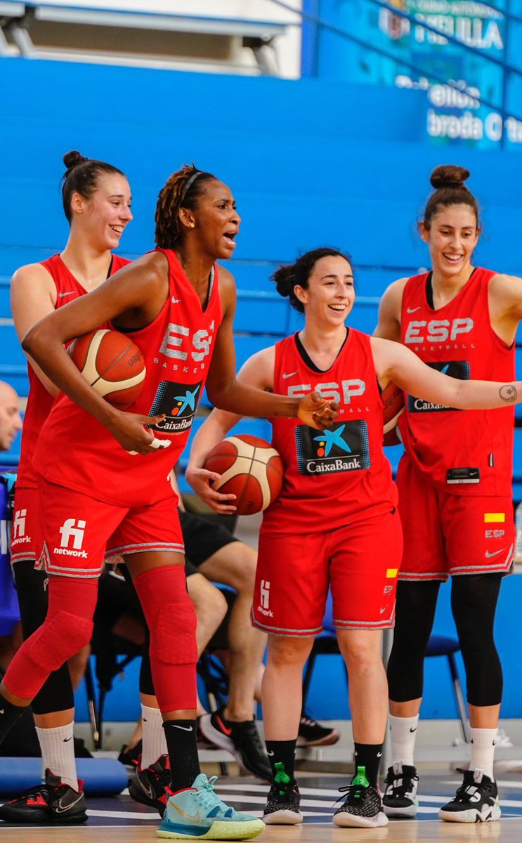 ¡Por lo vivido, lo compartido, y lo legado! 

¡Gracias Silvia! ☺️🏀