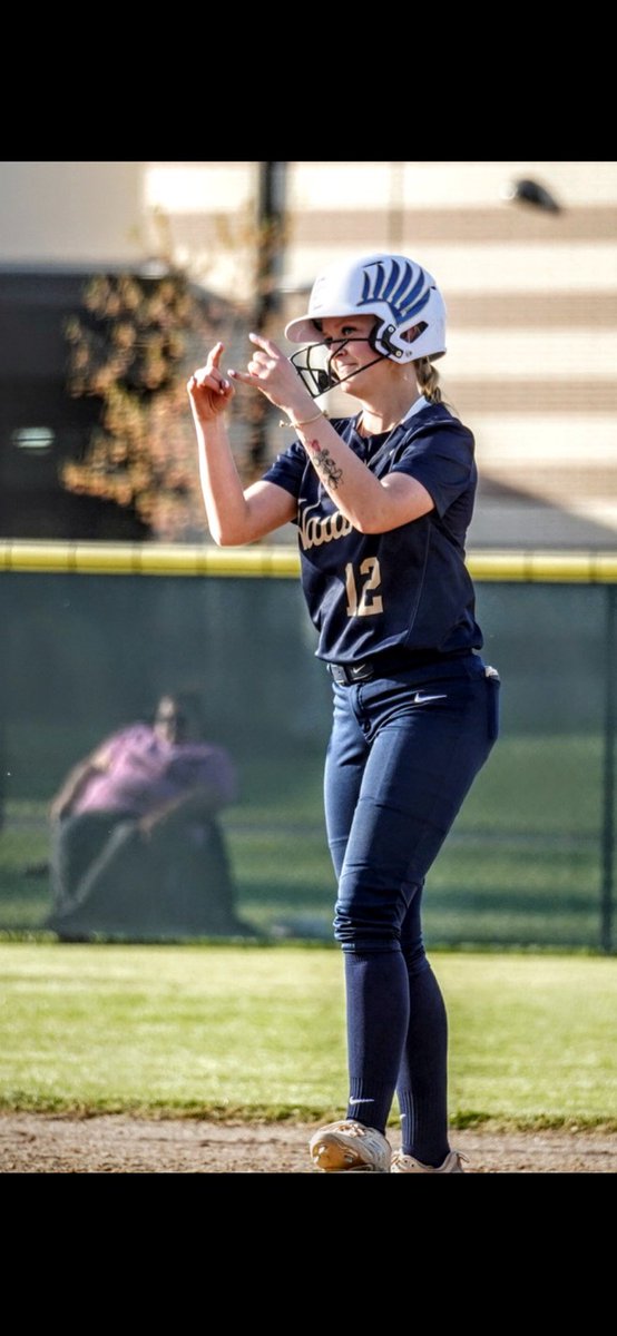 dchs_softball's tweet photo. It’s SENIOR NIGHT 🥎
Come out and support our senior and her Lady Hawk teammates vs conference foe Franklin Community 6:00PM with senior recognition before the first pitch! #12 #Catcher #LeftFielder @chloeemillerr12 https://t.co/28nDk7oRh9