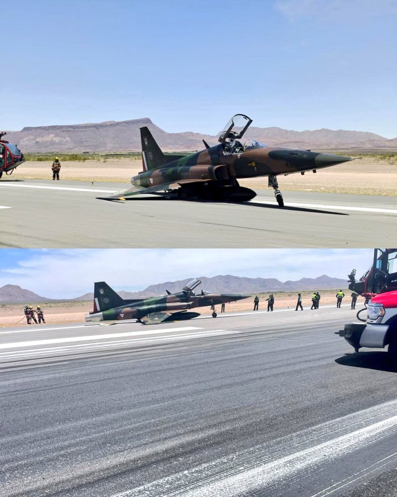 ivancp25's tweet photo. #AccidenteAéreo de un caza de combate monoplaza #Northrop #F5E #TigerII, de las Fuerzas Aéreas de México, en el Aeropuerto Internacional de #Chihuahua, en #México 🇲🇽. El piloto resultó ileso. Se investigan las causas. 20-05-25 https://t.co/8G8suK1LeN