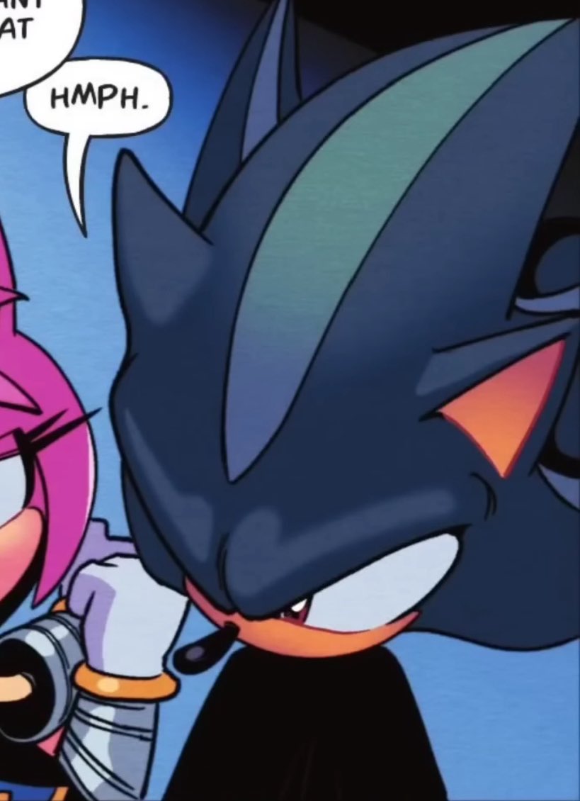 KUshadsthehedge's tweet photo. shadow covering himself with his cape like Batman does, HE’S SO CUTE https://t.co/STPMmOzAJq