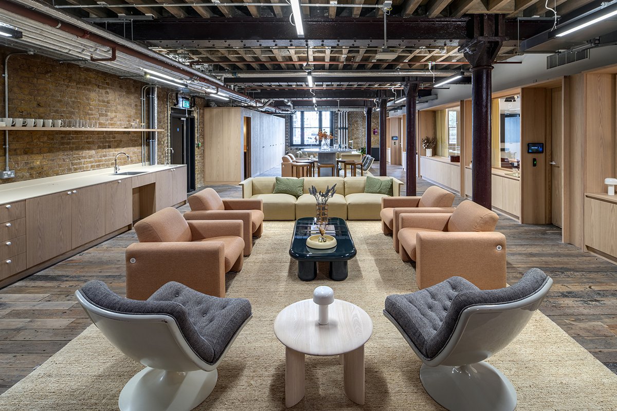 Jonathan Banks tweet media