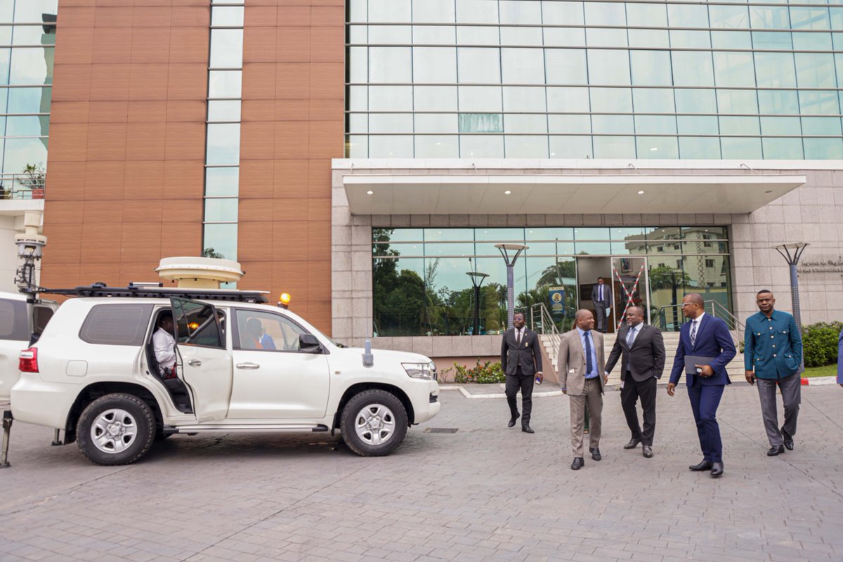 ARPCECongo's tweet image. Le 15 mai 2025, l’ARPCE a reçu une délégation de haut niveau de l’ARTCI  pour une réunion de travail, en marge du Salon OSIANE 2025. Cette visite marque un pas important dans la coopération entre les régulateurs du Congo  et de la Côte d’Ivoire.
#ARPCECongo #Régulateurs