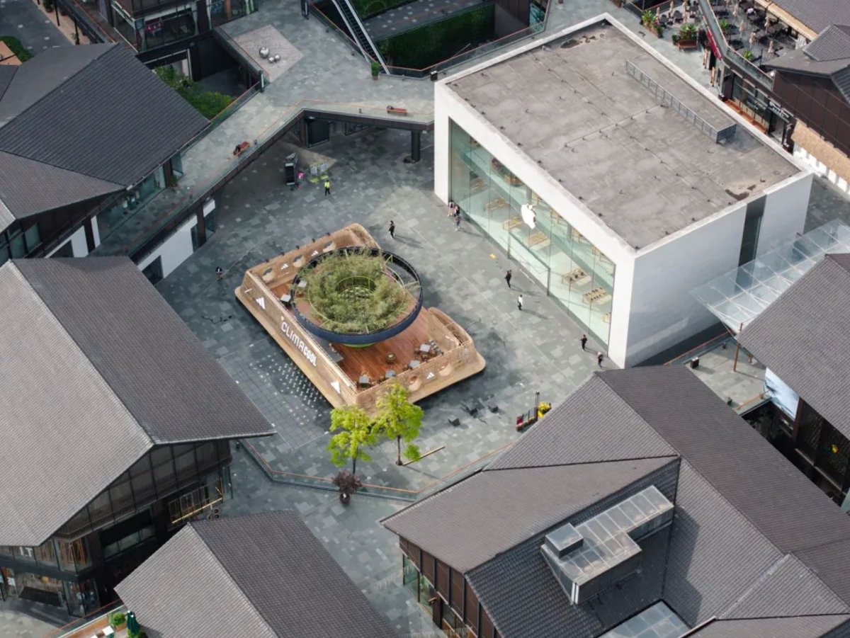 designboom's tweet photo. line+ crafts circular live bamboo teahouse responding to chengdu's urban climate https://t.co/32nbuEE1tz https://t.co/SE2bw9uL0u
