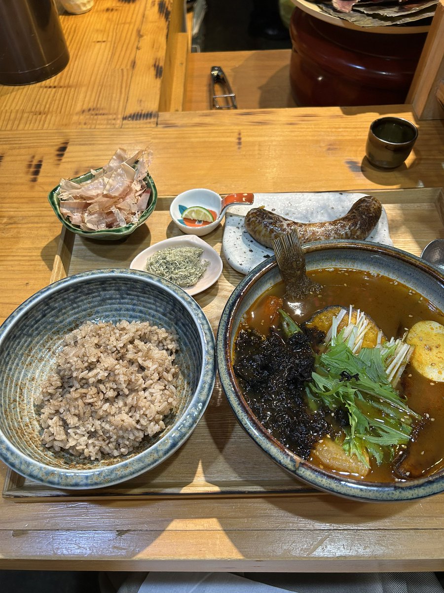 mii_mi276's tweet photo. 北海道楽しかったー！
ご飯が全部最高

レンタカー乗るのに免許証忘れて、電車で巡ったのもいい思い出笑 https://t.co/jgAtDrUSsD