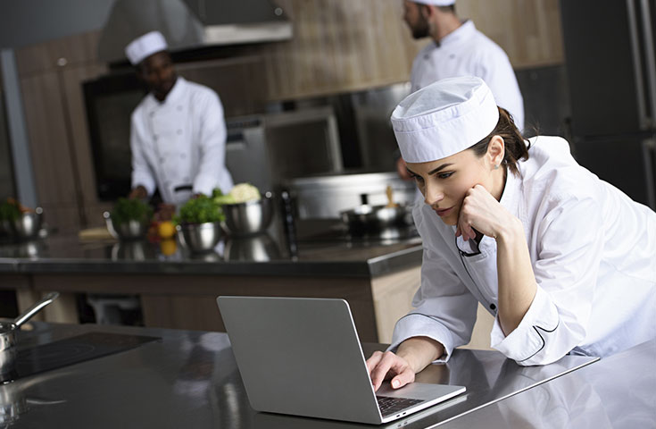 FoodServiceM's tweet photo. Conoce como tener un control operativo y financiero en un establecimiento de hostelería
con una gestión centralizada, digitalizada y adaptada al ritmo del cliente actual...
https://t.co/yZI3rld89z
#tendenciasenhosteleria #tecnologia #hosteleria #restaurantes https://t.co/D85kNK63ck