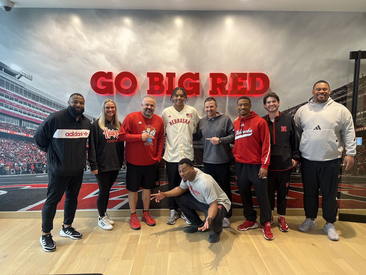 Trae Taylor (@qb6trae) on Twitter photo Just a little advice for all going through this process. Take the logos off, love the school that loves you. <a href="/EIURB22/">J.R. Taylor</a> had a conversation with another dad of a top QB in my class. My dad was told hey ever since I committed, they have not heard a pep from <a href="/HuskerFootball/">Nebraska Football</a>. Feels Just a little advice for all going through this process. Take the logos off, love the school that loves you. <a href="/EIURB22/">J.R. Taylor</a> had a conversation with another dad of a top QB in my class. My dad was told hey ever since I committed, they have not heard a pep from <a href="/HuskerFootball/">Nebraska Football</a>. Feels