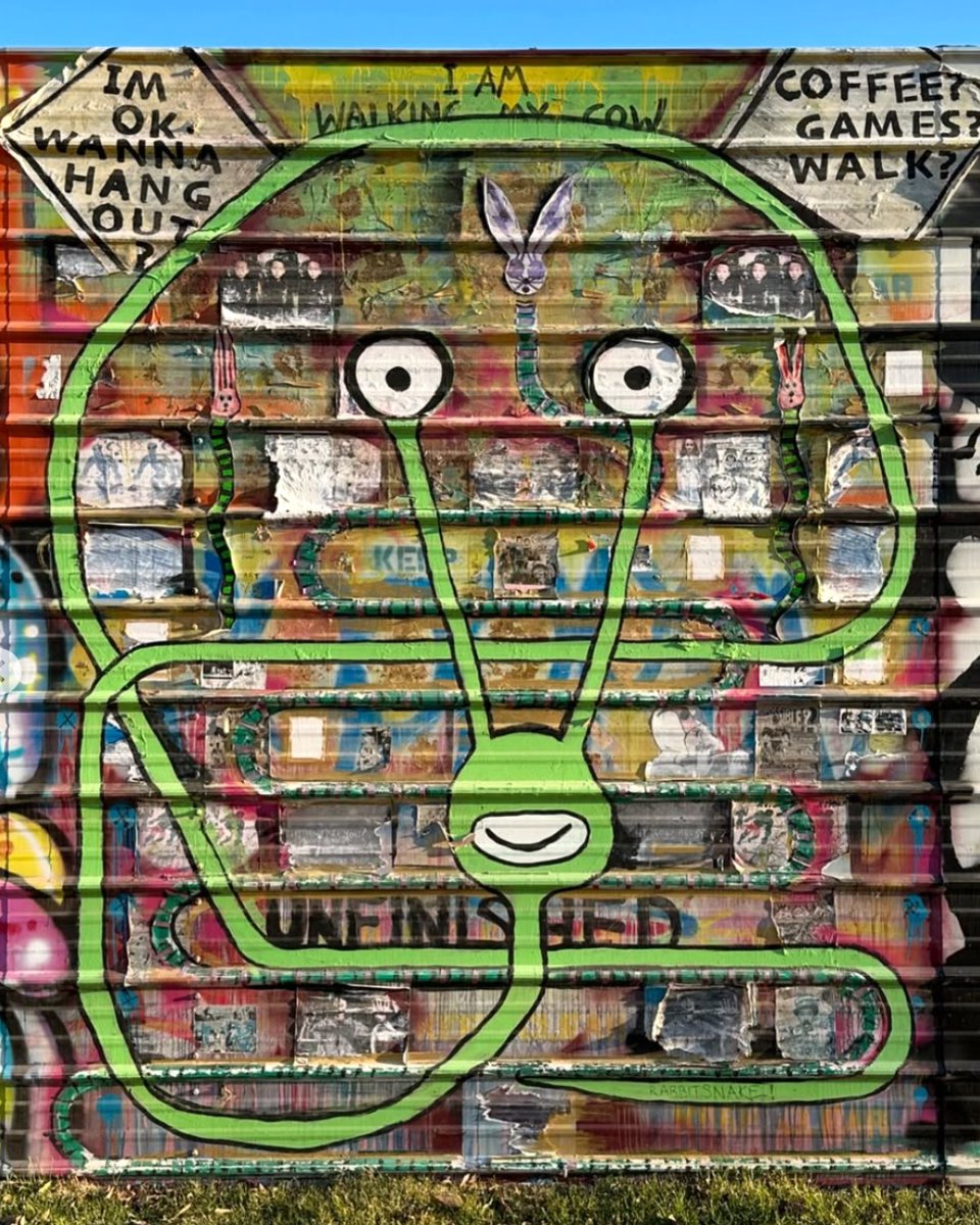 hihowareyouproj's tweet image. Creative activities can relieve stress, support communication, and act as a form of therapy. Pick up a pen, pencil, or paintbrush and see where it takes you. There are no wrong turns when making art! #GetCreative #hihowareyou #happyhabits