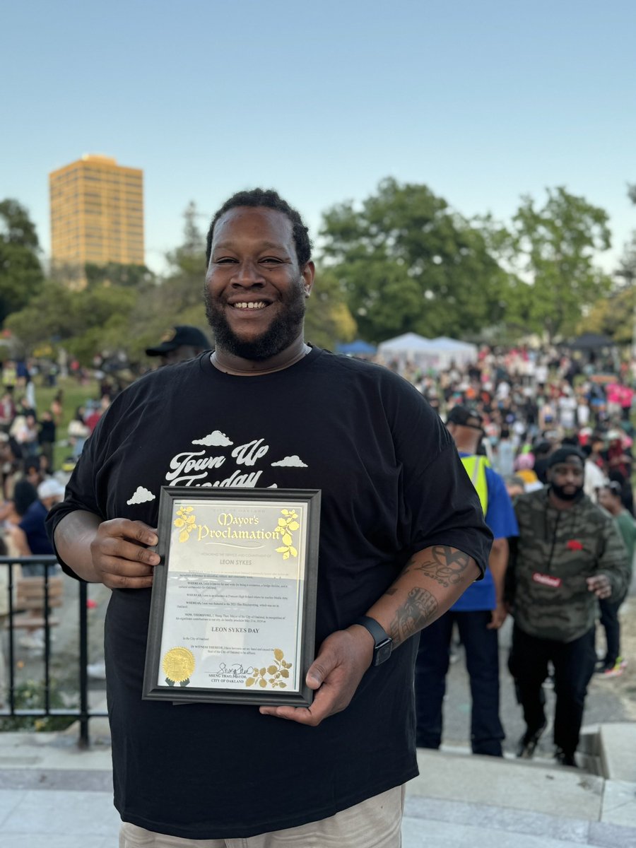 DNas's tweet photo. Just a reminder yall May 21st is Leon Sykes Day in Oakland! https://t.co/um1BGJX9lg