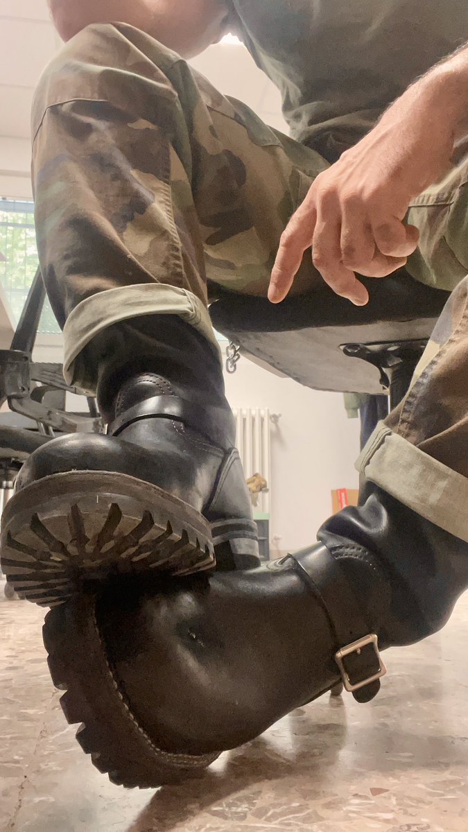 Bootsbeardmike1's tweet photo. Happy day my friends #wescoboots #desquared2 https://t.co/mC8Uebbdql