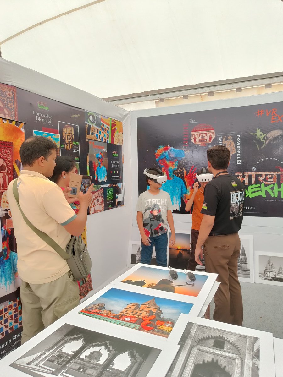 tellme_360's tweet photo. An incredible day for Aankhon Dekha at State Museum Bhopal!
๐ท 200+ visited our official booth
๐ท Visitors experienced immersive VR like never before
The future of storytelling is here.
#AankhonDekha #VRExperienceCentre #TellmeOrchha #TellmeBhopal #TellmeDigiinfotech https://t.co/ZYxuUrEsvy