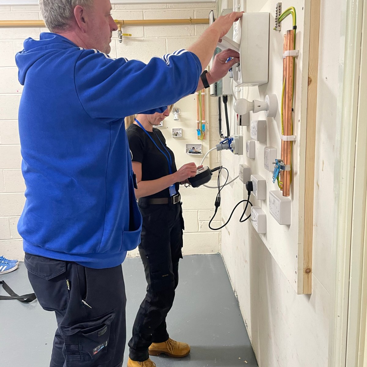 Last month, two of our electrical learning specialists, visited our Derby centre to upgrade the electrical equipment as part of our UK-wide programme of investments.

The new equipment was used by delegates on a course, delivered by Suzie.

Follow <a href="/RelyOnUk/">RelyOn UK</a>

#Training #Electrical