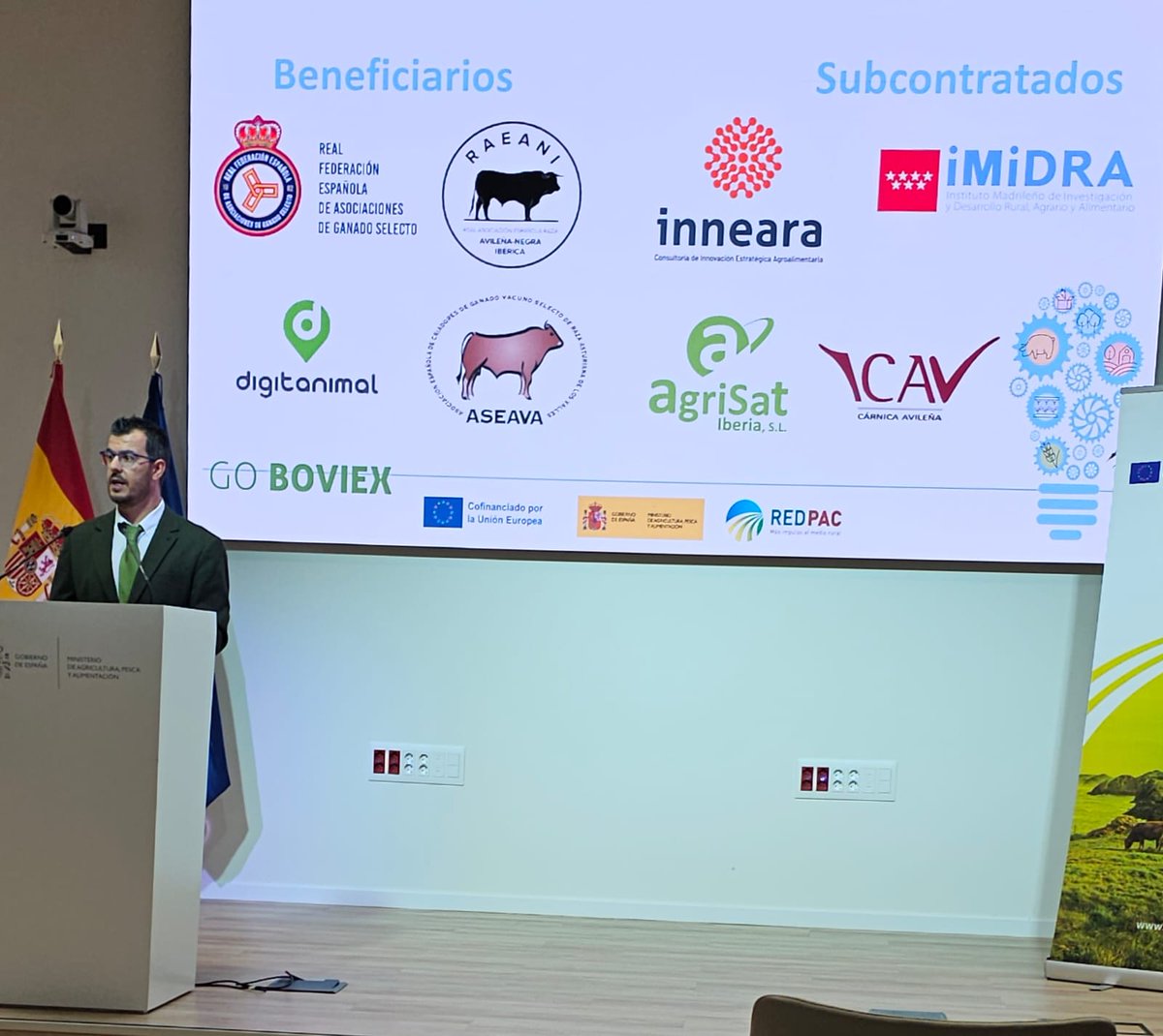 👉 Hoy, el #GrupoOperativo #BOVIEX 4.0 ha participado en una jornada técnica sobre #ganadería de precisión organizada por la <a href="/redPAC_/">Red PAC</a>.

📍 En iHub La Vega Innova, San Fernando de Henares.

🔗 rfeagas.es/boviex-jornada…