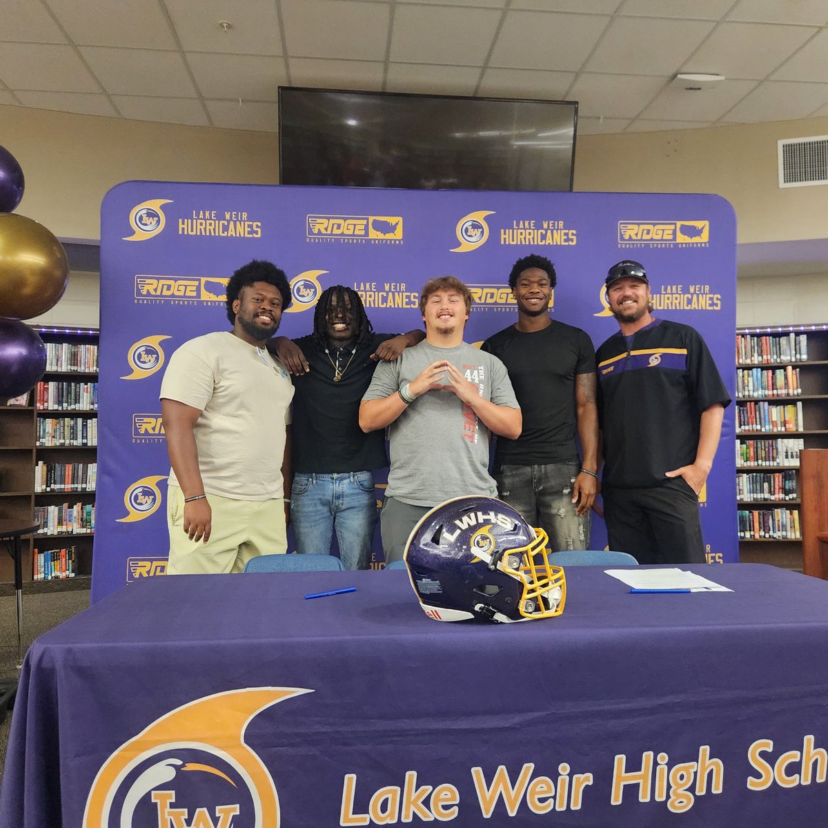 lwhurricanes's tweet image. So proud of @JacksonQuick22 @lillos2hot @RecheShields2 for signing and making the commitment to play at the next level! @UOlivetfootball @GyreneFootball @MMA_Football @SSAAFootball @OcalaPreps @OcalaStarBanner @FlaHSFootball @CenFLAPreps @PrepRedzoneFL @LWHS_Canes @Coach_Rob173
