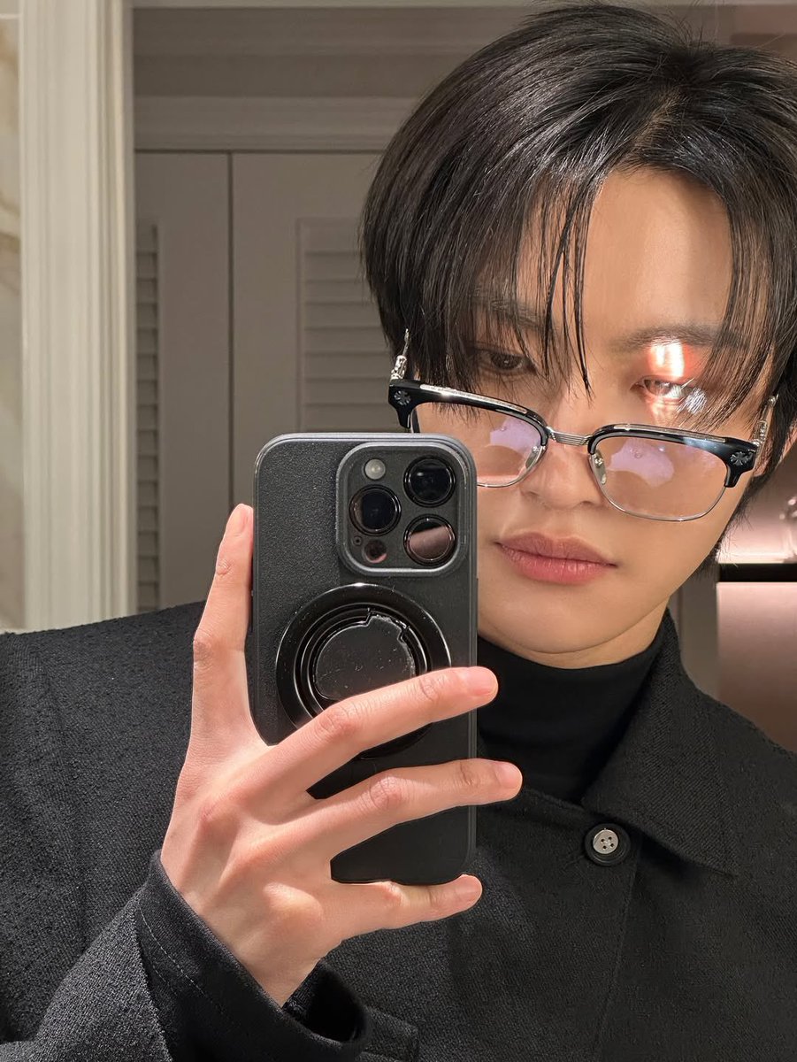 1024updates's tweet photo. [📷] 250521 | SEONGHWA

#ATEEZ #에이티즈 #SEONGHWA https://t.co/jhfTKfP117