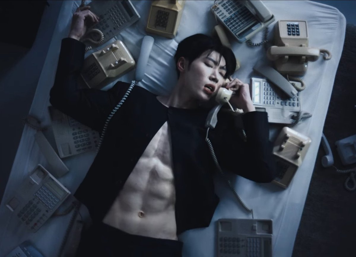 현준이 복근이 내 미래보다 선명함