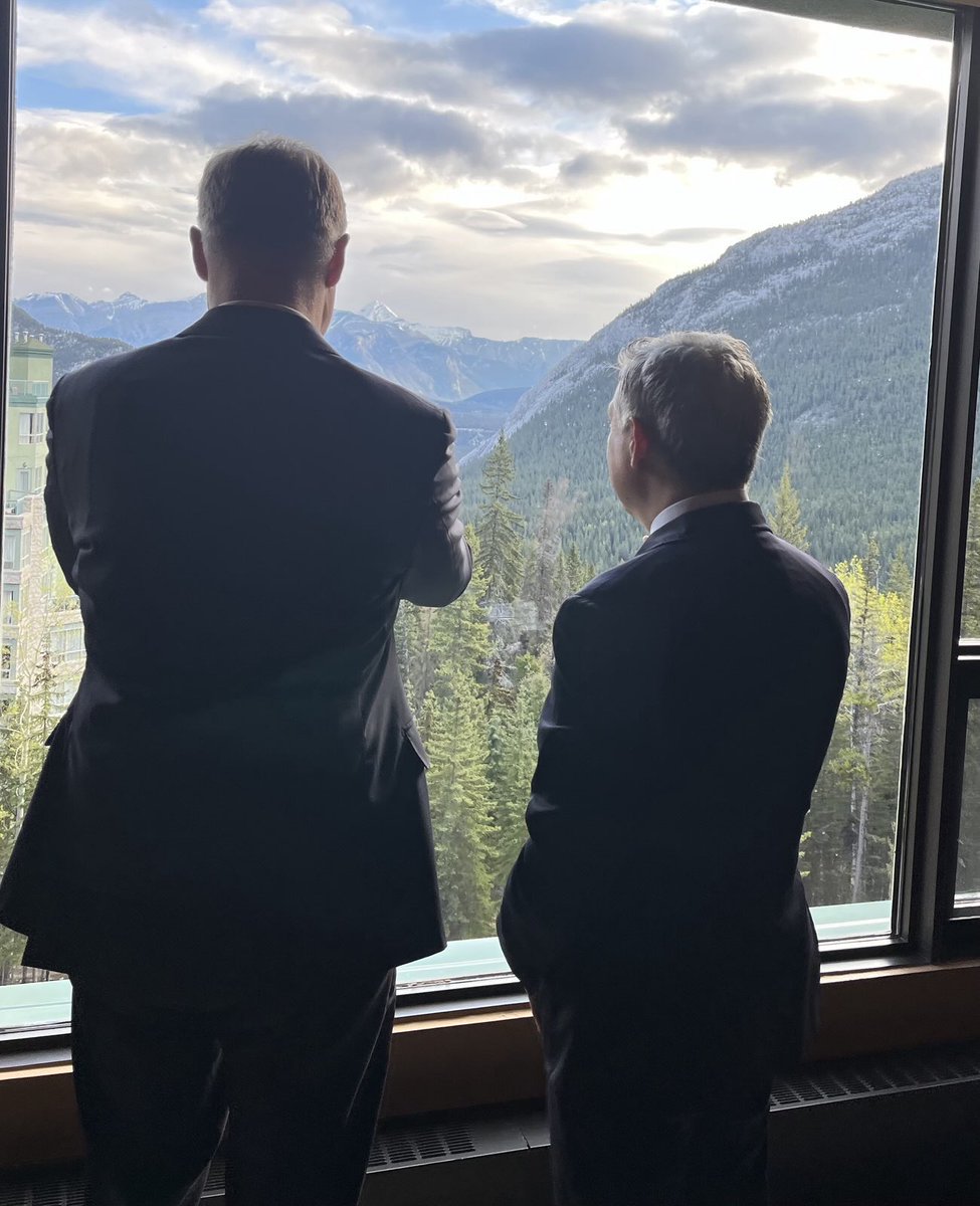 Valdis Dombrovskis (@vdombrovskis) on Twitter photo Comparing notes w/ 🇨🇦 Finance Minister <a href="/FP_Champagne/">François-Philippe Champagne (FPC) 🇨🇦</a> ahead of #G7 Finance&Governors’ meeting.
We reaffirmed our unwavering support to Ukraine and our willingness to build ever-closed 🇪🇺-🇨🇦 ties.
Thanks for welcoming us to Banff, which nestles in the majestic Rocky Mountains 🏔️ Comparing notes w/ 🇨🇦 Finance Minister <a href="/FP_Champagne/">François-Philippe Champagne (FPC) 🇨🇦</a> ahead of #G7 Finance&Governors’ meeting.
We reaffirmed our unwavering support to Ukraine and our willingness to build ever-closed 🇪🇺-🇨🇦 ties.
Thanks for welcoming us to Banff, which nestles in the majestic Rocky Mountains 🏔️