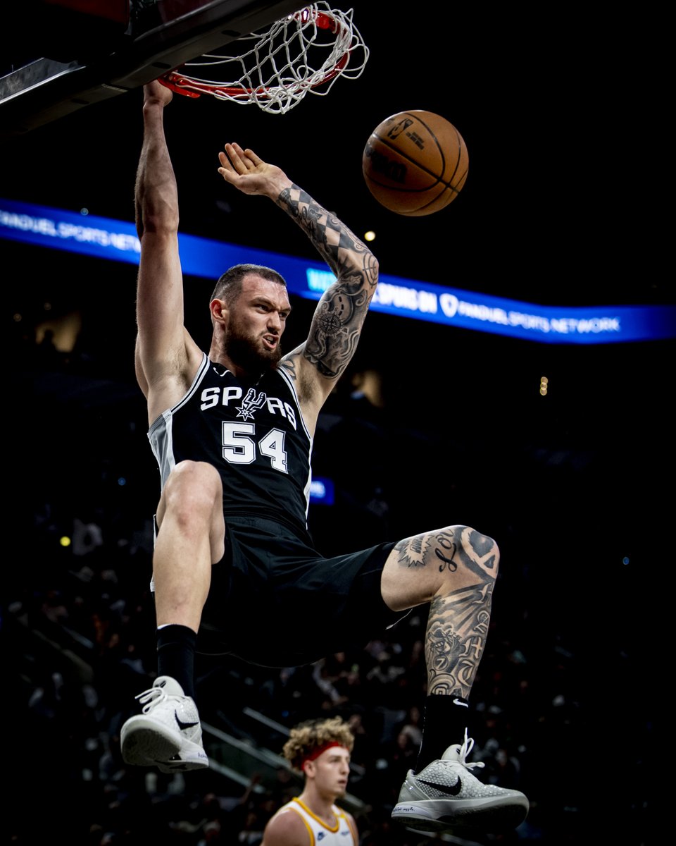 San Antonio Spurs (@spurs) on Twitter photo MAMUUUUU π£οΈπ
Join us in wishing <a href="/Mamukelashvili5/">Sandro Mamukelashvili</a> a big HAPPY BIRTHDAY today! MAMUUUUU π£οΈπ
Join us in wishing <a href="/Mamukelashvili5/">Sandro Mamukelashvili</a> a big HAPPY BIRTHDAY today!