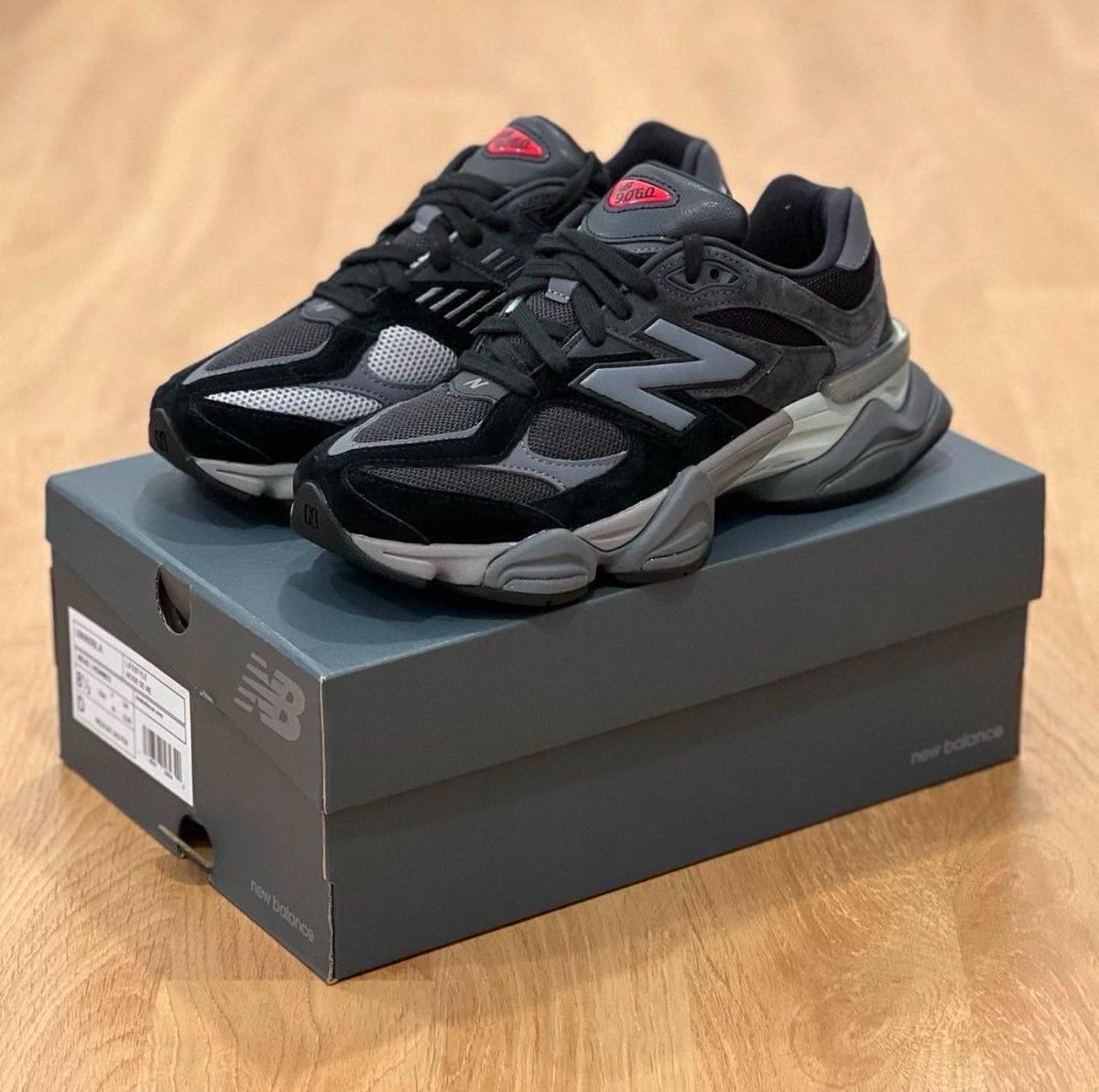 RootlessPhoenix's tweet photo. New Balance 9060
Size: 40 - 45
GHC 580.00
Delivery available
Please rt 🙏 https://t.co/6jLLiQ8Cvt