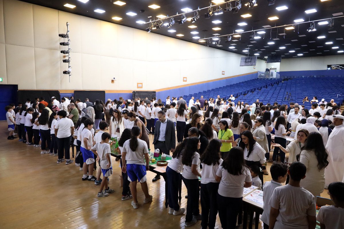 AISQ8's tweet image. The MS Design Showcase dazzled with over 50 creative projects by nearly 100 students from Grades 5 to 8!

#msdesign #designshowcase #myp #aisq8inspires