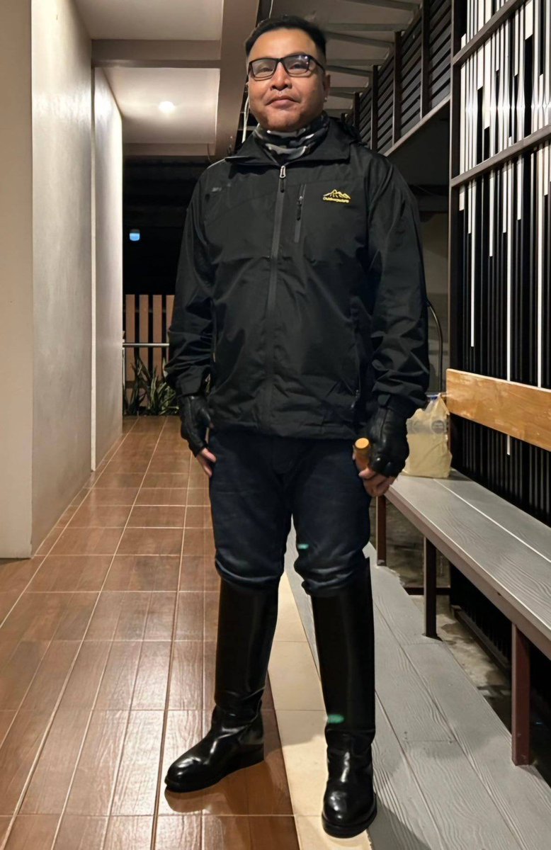 เปียก ฮอด ลืบ ดาก