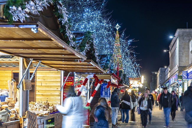Visit Southampton, the south’s maritime city for festive fun - Coach Tours UK - go.shr.lc/45hlEbd
