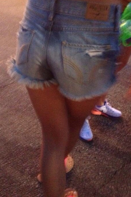 Lovespee01's tweet photo. No matter how strong you close your thighs, it bursts when it has to https://t.co/HSR43HX8qH