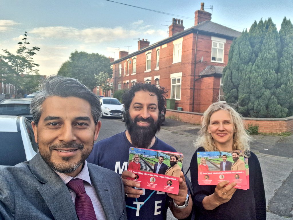 Levenshulme Councillors (@levycllrs) on Twitter photo π Wonderful chatting with Highfield Road residents yesterday! You love the recent Country Park investments and your road's peaceful atmosphere. All issues noted will be actioned. Community engagement in action! #Levenshulme #Manchester #HighfieldPark π³ <a href="/MCRCityCouncil/">Not Man City Council</a> <a href="/basat_m/">Basat Sheikh</a> π Wonderful chatting with Highfield Road residents yesterday! You love the recent Country Park investments and your road's peaceful atmosphere. All issues noted will be actioned. Community engagement in action! #Levenshulme #Manchester #HighfieldPark π³ <a href="/MCRCityCouncil/">Not Man City Council</a> <a href="/basat_m/">Basat Sheikh</a>