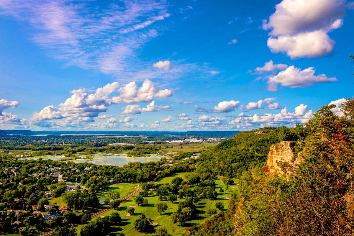 MoundLore tweet media