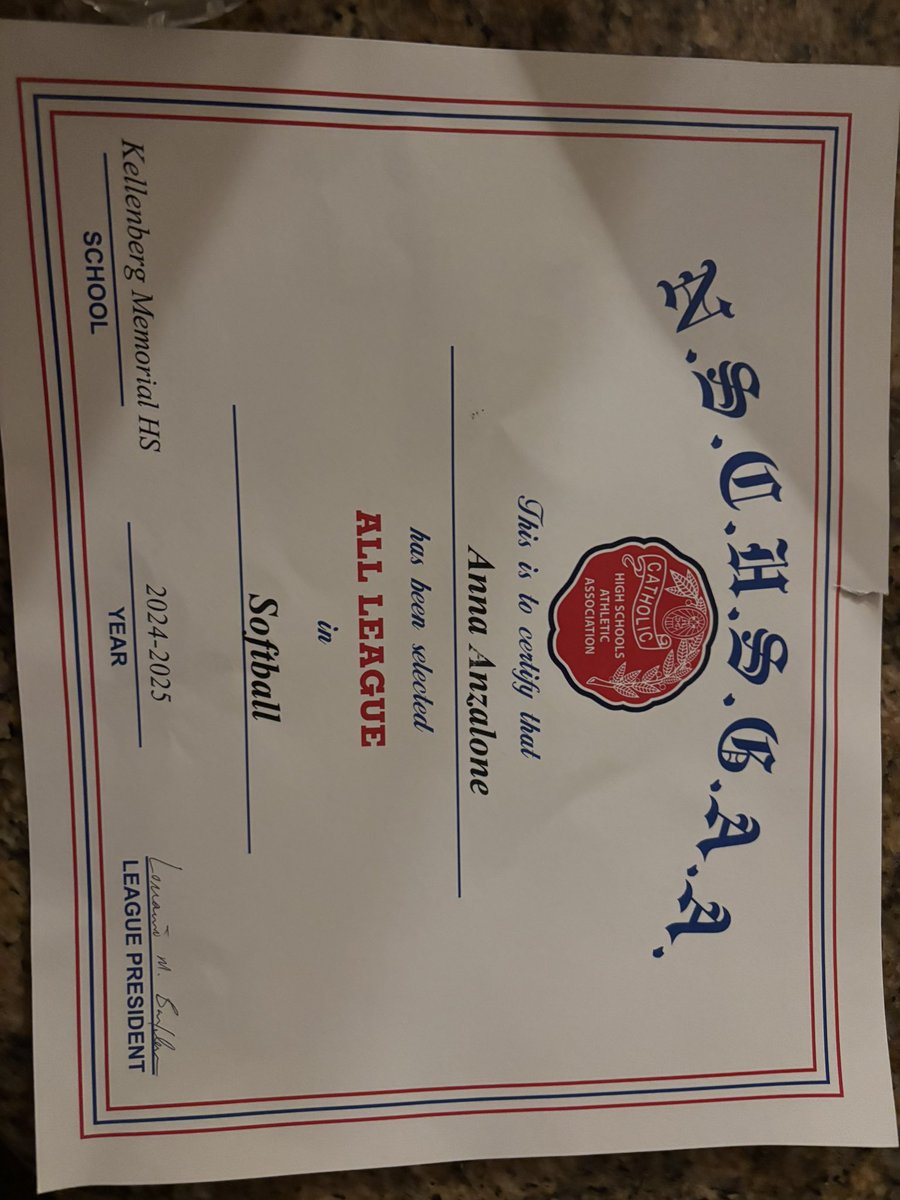 Anna Anzalone tweet media