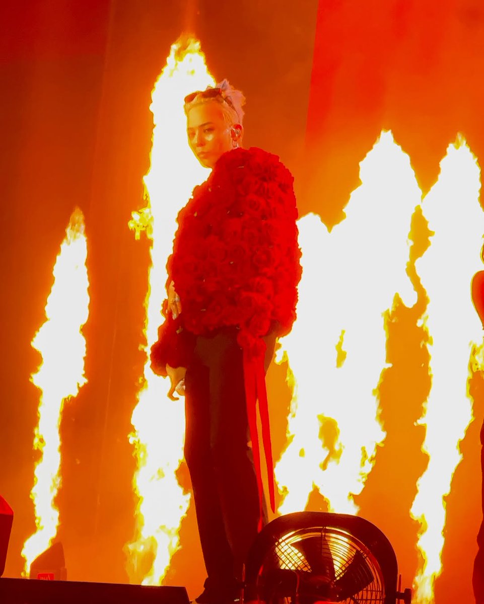 【希少/関税負担一切無し/送料無料/コラボ/セール】G-Dragon x KLIFE on X: 