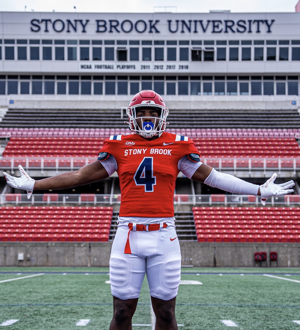 Matthew Jones (@matthewjon35812) on Twitter photo Blessed to receive an offer from <a href="/StonyBrookFB/">Stony Brook Football</a>!
<a href="/CoachHamm17/">Sean Hammonds Jr</a> <a href="/PRZVicCastillo/">VicCastilloPRZ</a> <a href="/EdOBrienCFB/">EdOBrienCFB</a> <a href="/Purdue06/">Isaac D. Jones</a> Blessed to receive an offer from <a href="/StonyBrookFB/">Stony Brook Football</a>!
<a href="/CoachHamm17/">Sean Hammonds Jr</a> <a href="/PRZVicCastillo/">VicCastilloPRZ</a> <a href="/EdOBrienCFB/">EdOBrienCFB</a> <a href="/Purdue06/">Isaac D. Jones</a>
