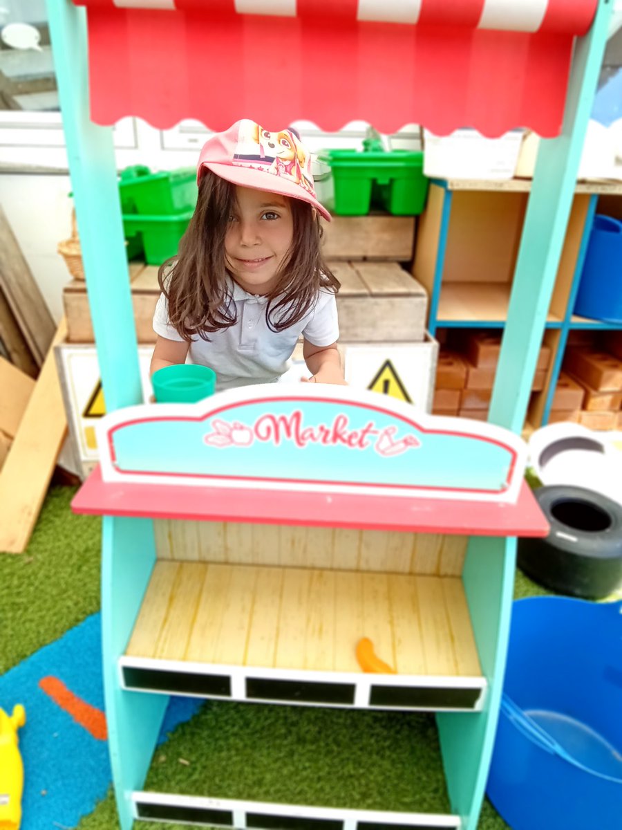 BoughtonHeath's tweet photo. Reception outdoor learning #eyfs #lovetolearn https://t.co/WKAcjIQOSw
