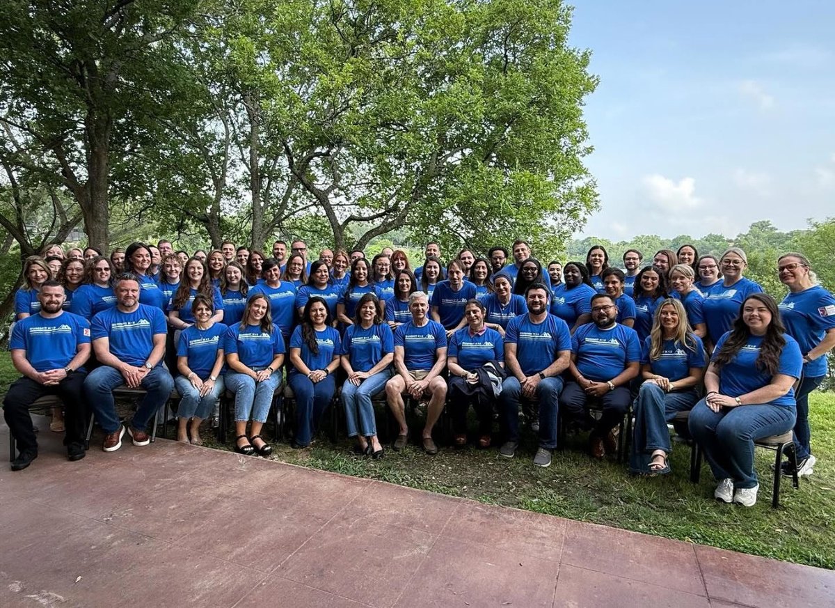 Amelia Van Name Larson ☮️ CAO tweet media