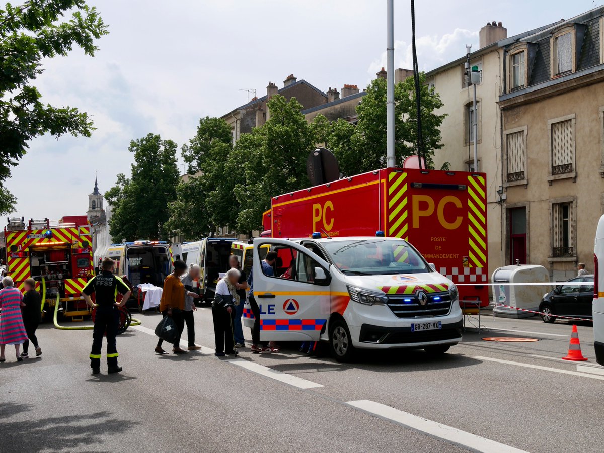 Protection Civile tweet media