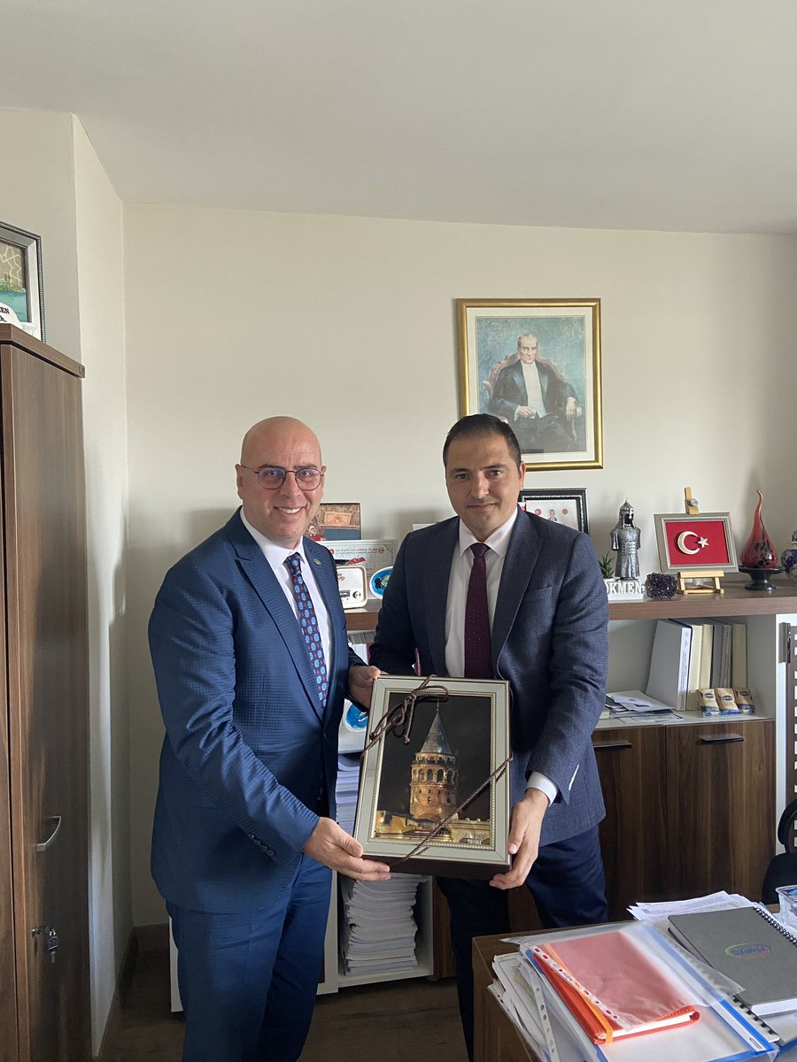 Maden ve Petrol İşleri Genel Müdürlüğü Agrega Daire Başkanı Sayın Serkan Gökmen’e Yönetim Kurulu Başkanımız Sayın Temel Yaz tarafından 20 Mayıs 2025 tarihinde ziyarette bulunuldu. Gerçekleşen ziyarette sektörümüzün sorunları ve çözüm önerileri istişare edildi.